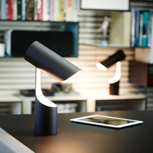 Mutatio Table Lamp – Image 3